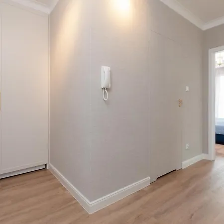 Wyspa Solna By Renters Prestige شقة كولوبرزيغ